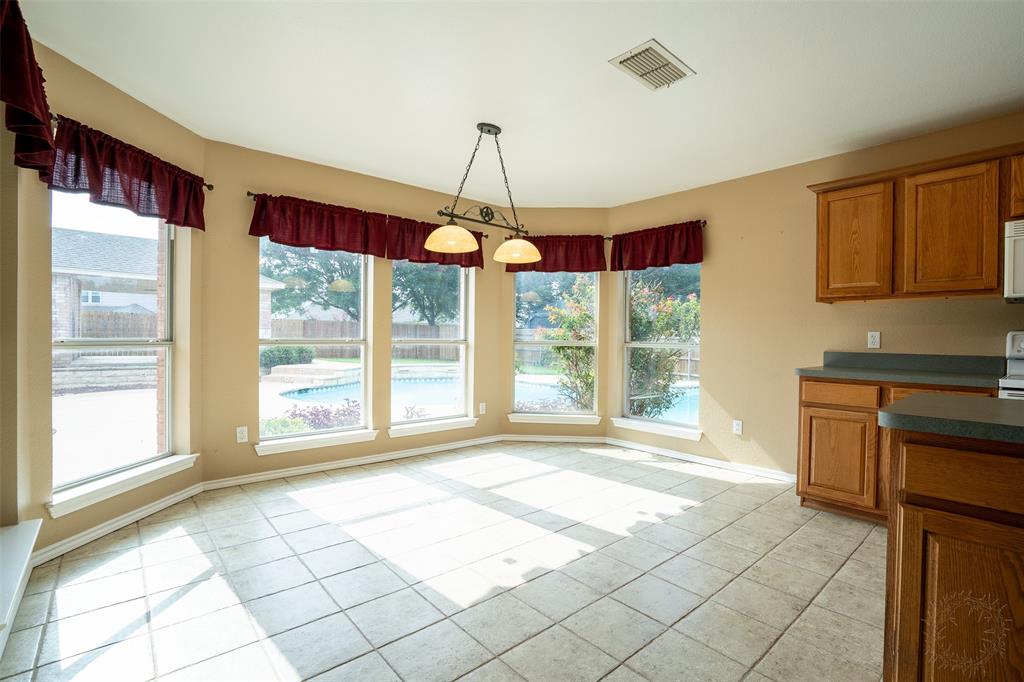 3202 Meandering Way Property Photo 14