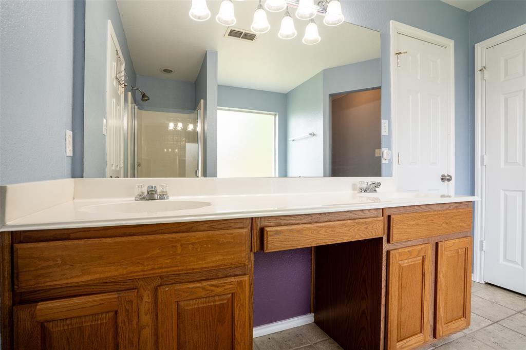 3202 Meandering Way Property Photo 21