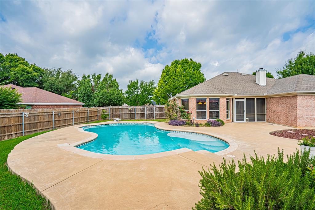 3202 Meandering Way Property Photo 32