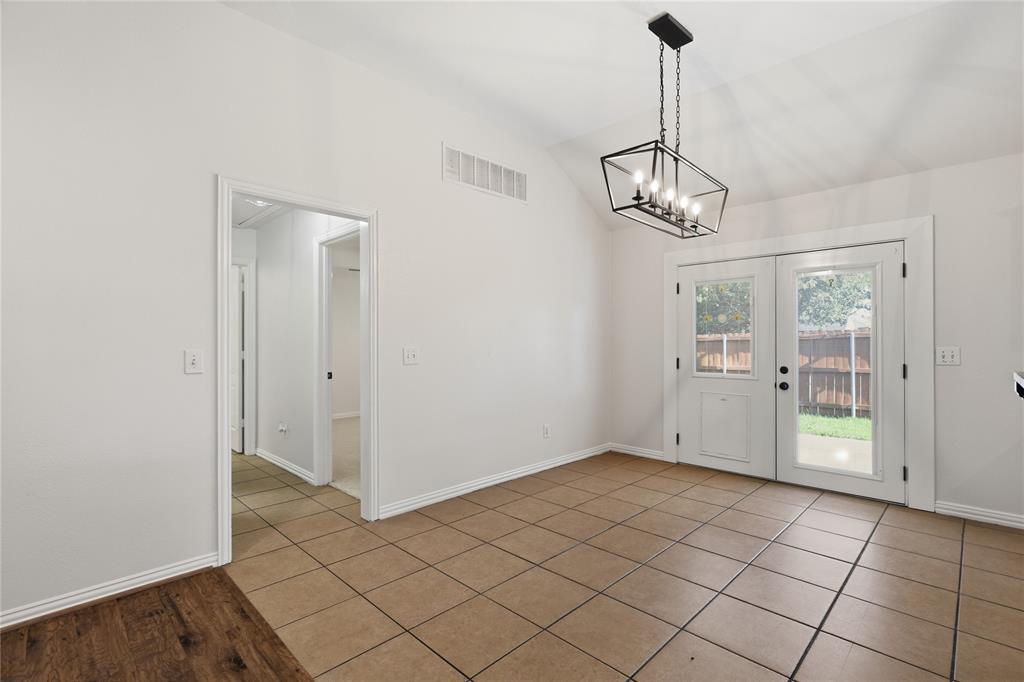 1115 Boyd Drive Property Photo 3
