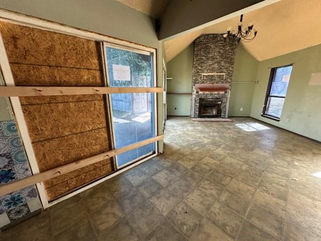 548 Spring River Drive Property Photo 9