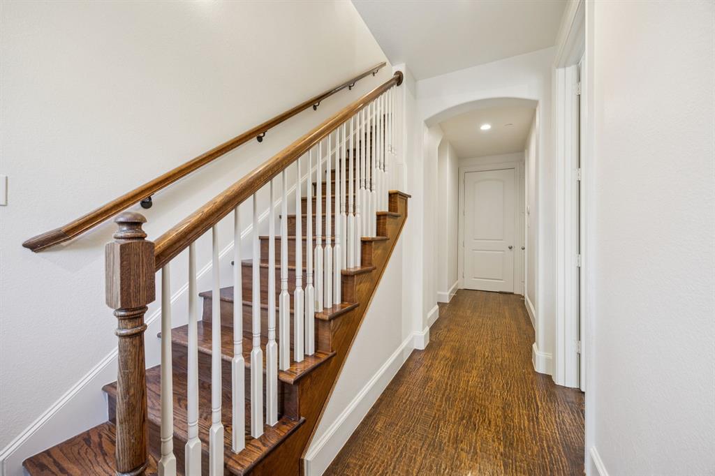643 Senda Property Photo 2