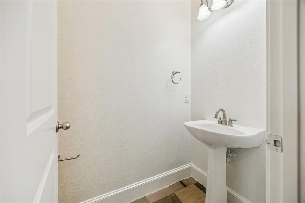 643 Senda Property Photo 13