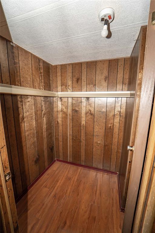 122 County Road 306 Property Photo 17