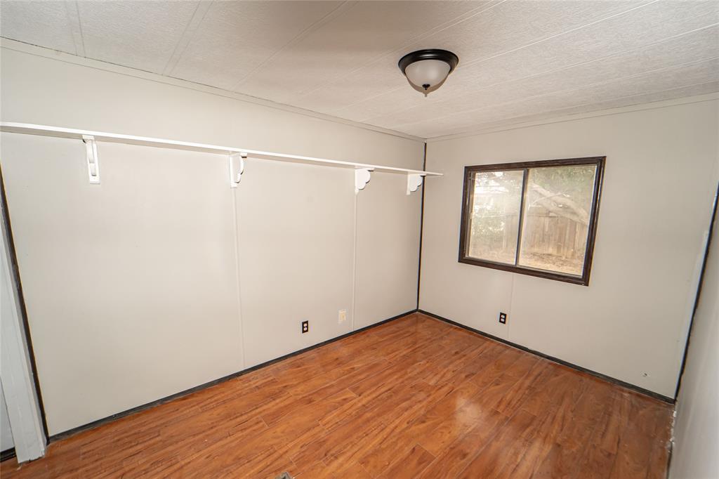 122 County Road 306 Property Photo 21