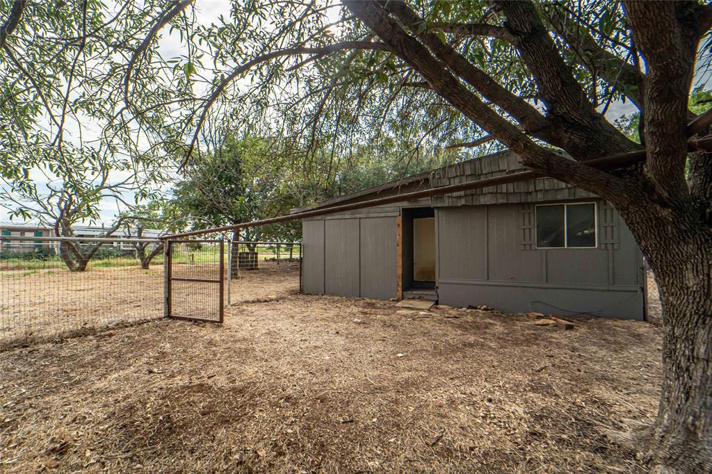 122 County Road 306 Property Photo 30