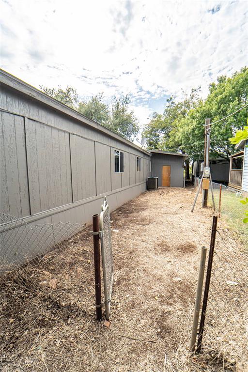 122 County Road 306 Property Photo 35