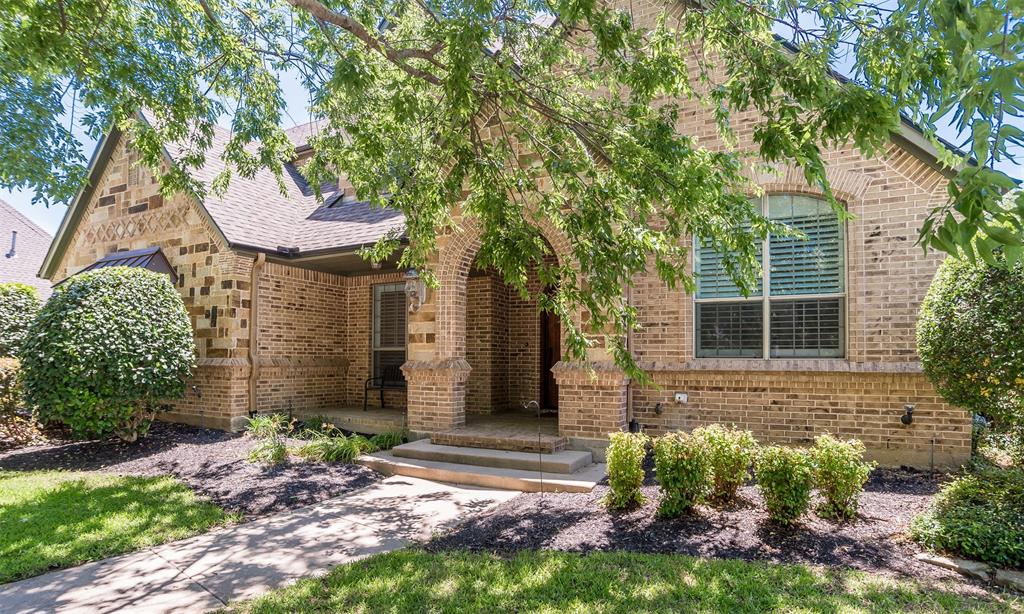 6208 Riverview Circle Property Photo 1