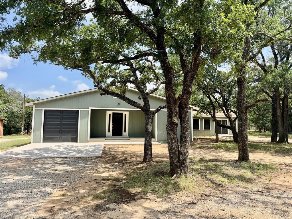 1810 Highway 570 Property Photo 1