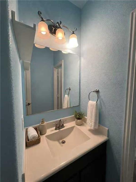 16600 Spence Park Lane Property Photo 4