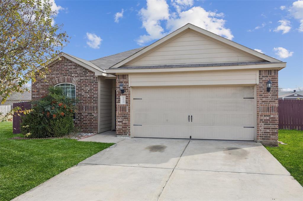 1020 Walnut Ridge Drive Property Photo 2