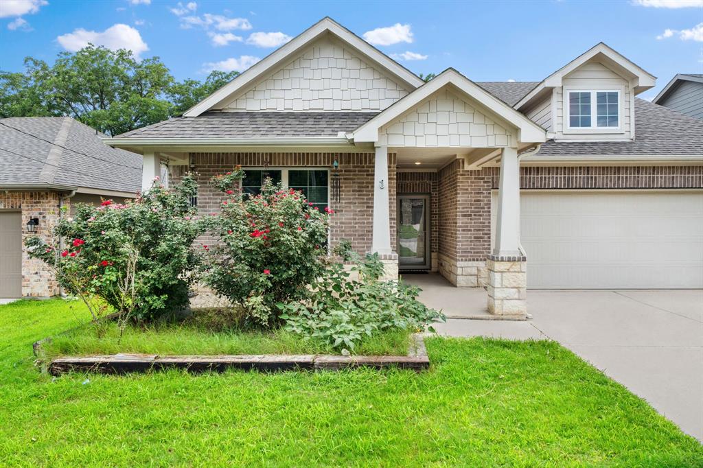 913 Sayle Property Photo 4