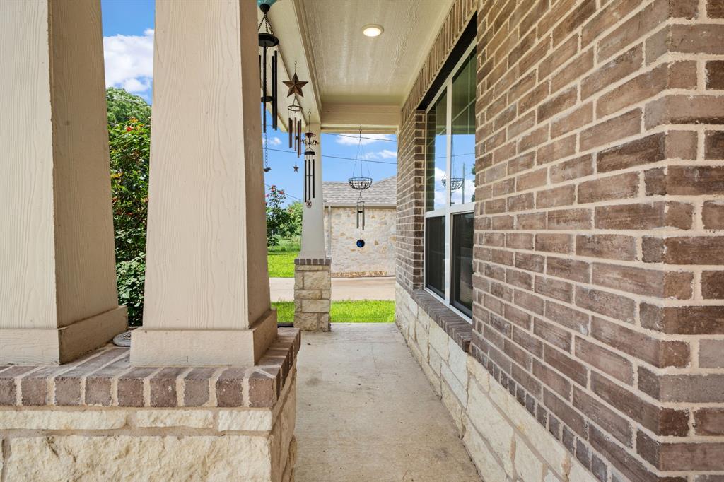 913 Sayle Property Photo 5