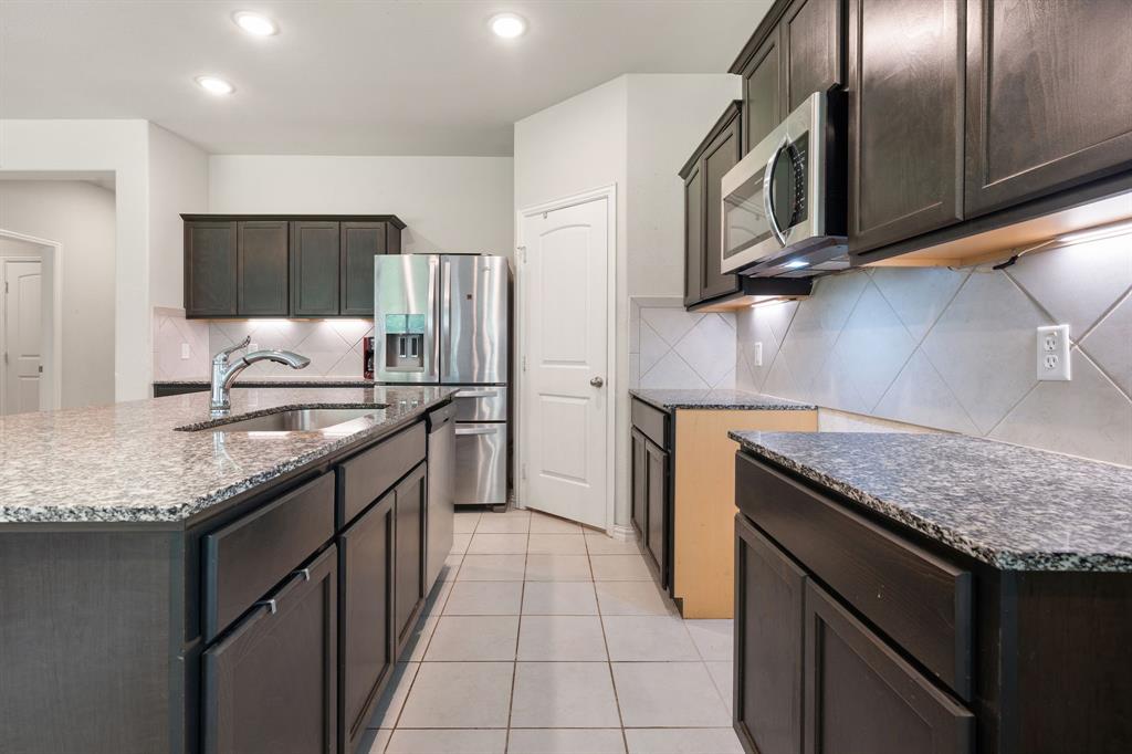 913 Sayle Property Photo 15