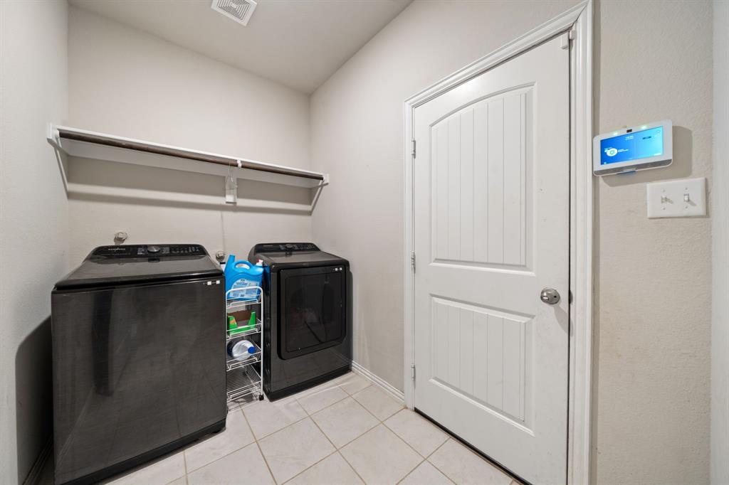 913 Sayle Property Photo 20