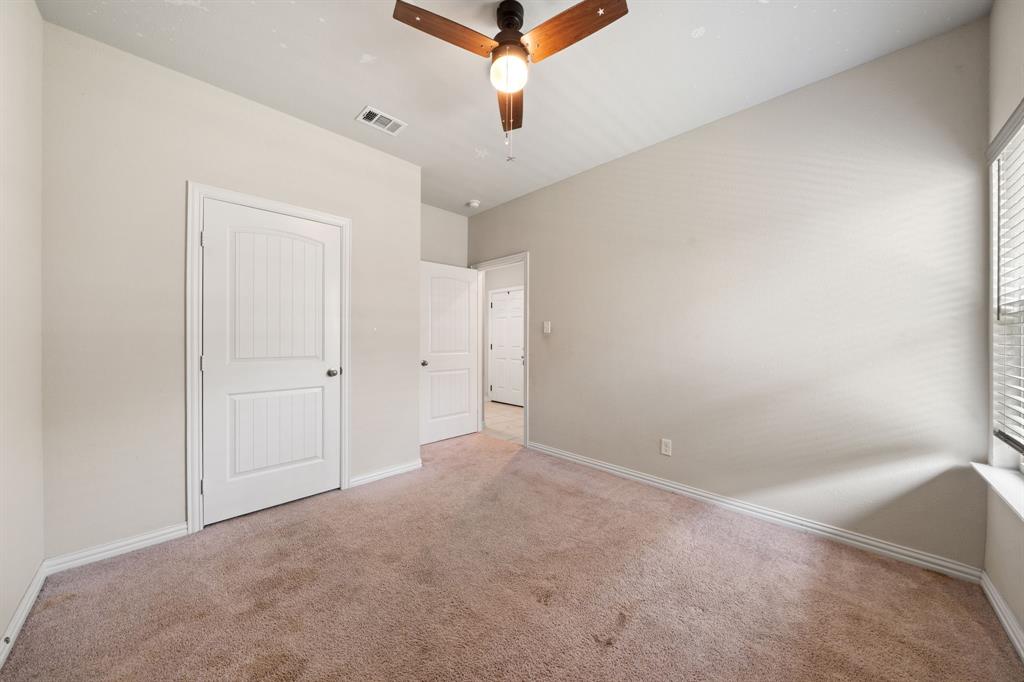 913 Sayle Property Photo 28