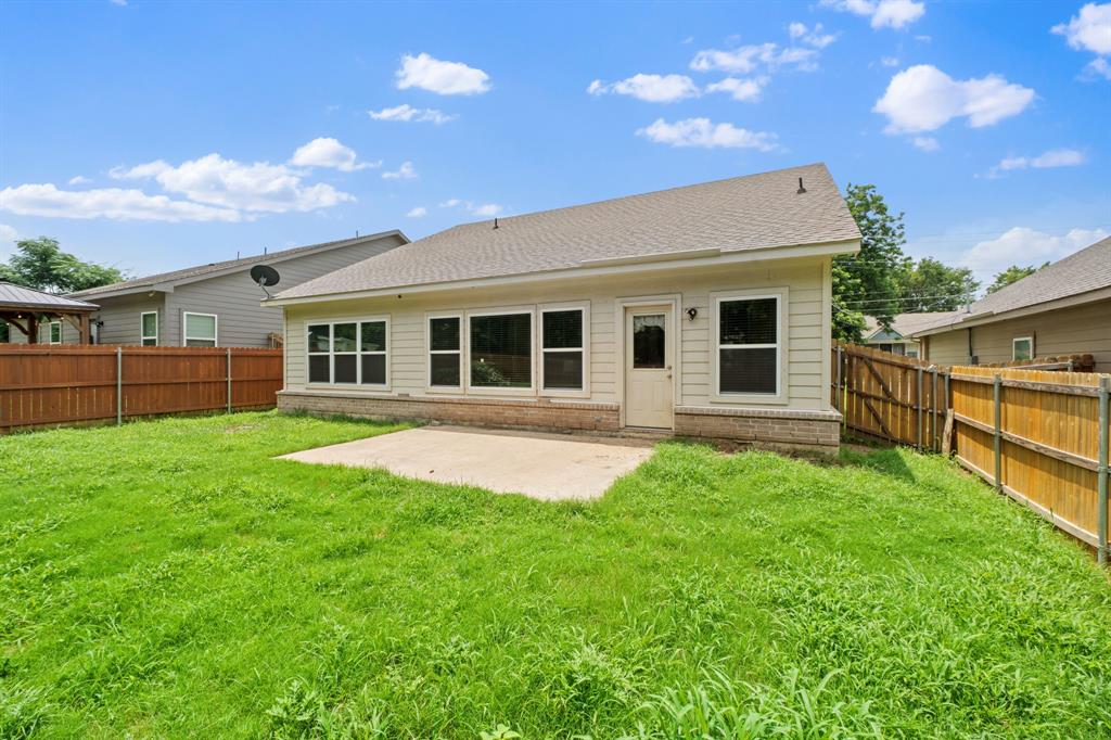 913 Sayle Property Photo 33