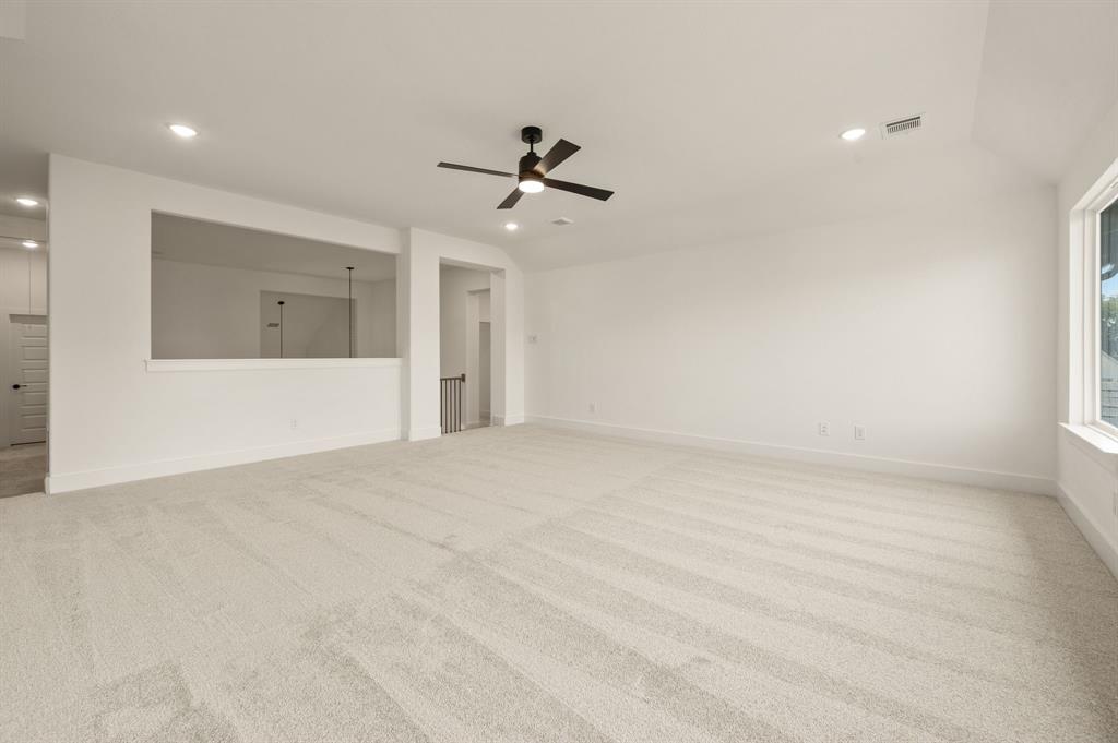 403 Kestrel Court Property Photo 27