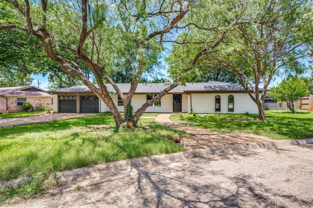 1113 Heather Court