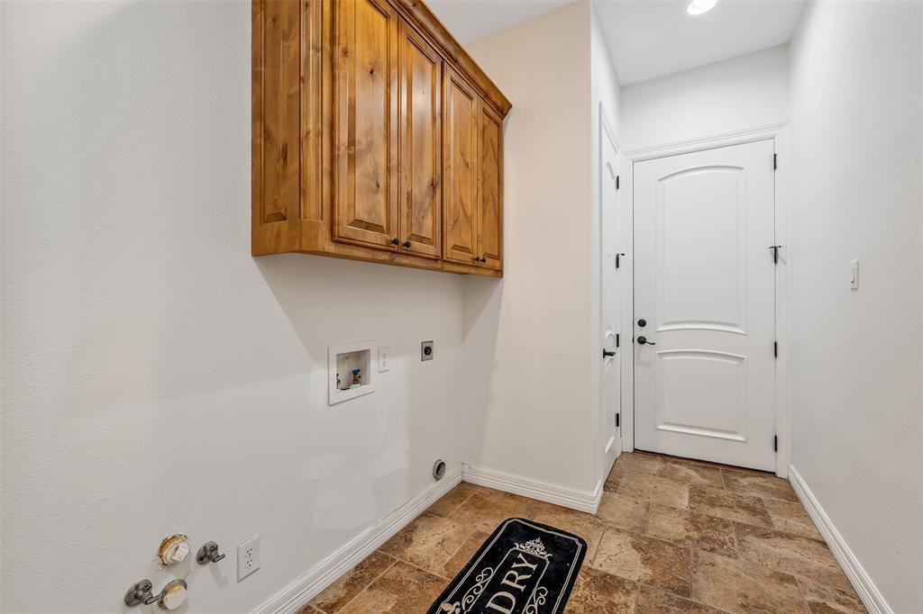 6414 Dorsey Drive Property Photo 18