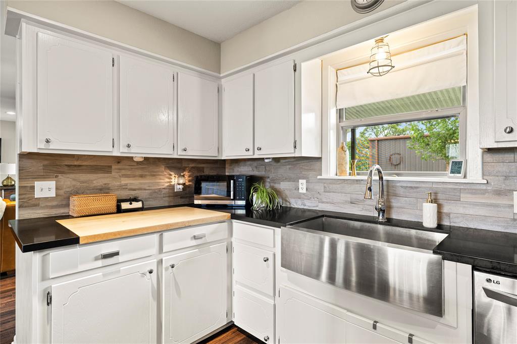 2458 Fm 2752 Property Photo 10