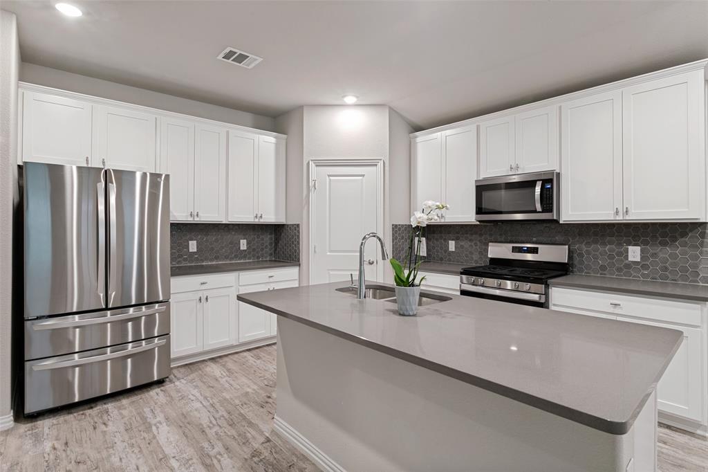 5508 Baker Creek Road Property Photo 8