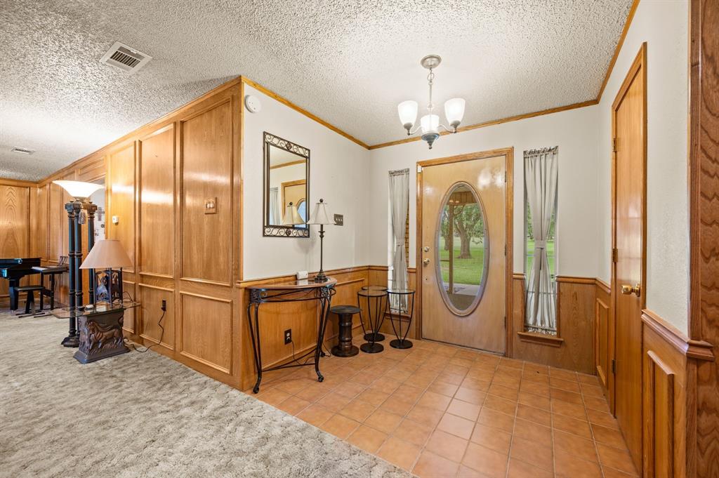 981 Witherspoon Way Property Photo 8