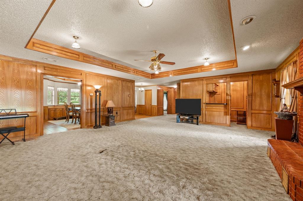 981 Witherspoon Way Property Photo 10
