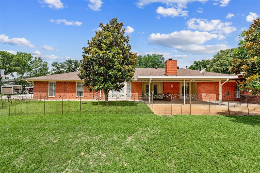 981 Witherspoon Way Property Photo 31