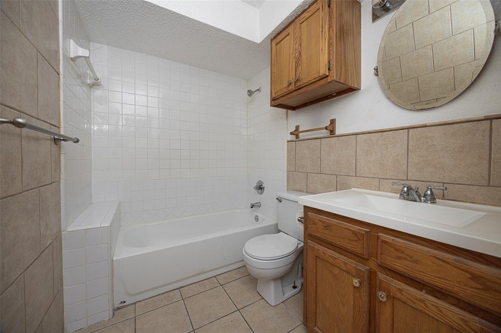 118 Windsor Drive Property Photo 12