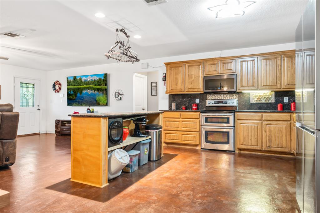 6338 Fm 933 Property Photo 3