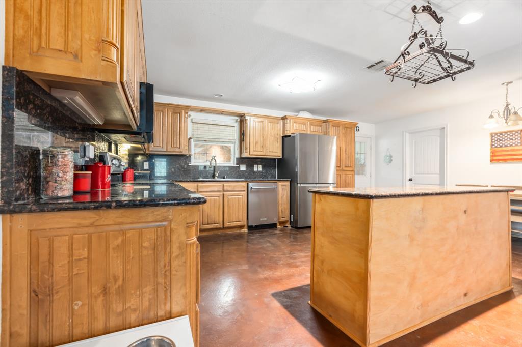 6338 Fm 933 Property Photo 4