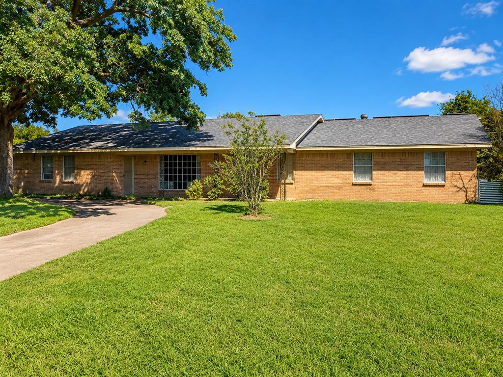 1081 Wright Street Property Photo 2