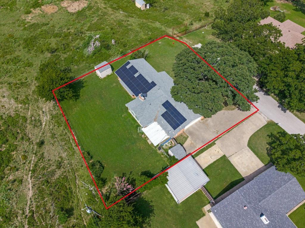 1081 Wright Street Property Photo 3