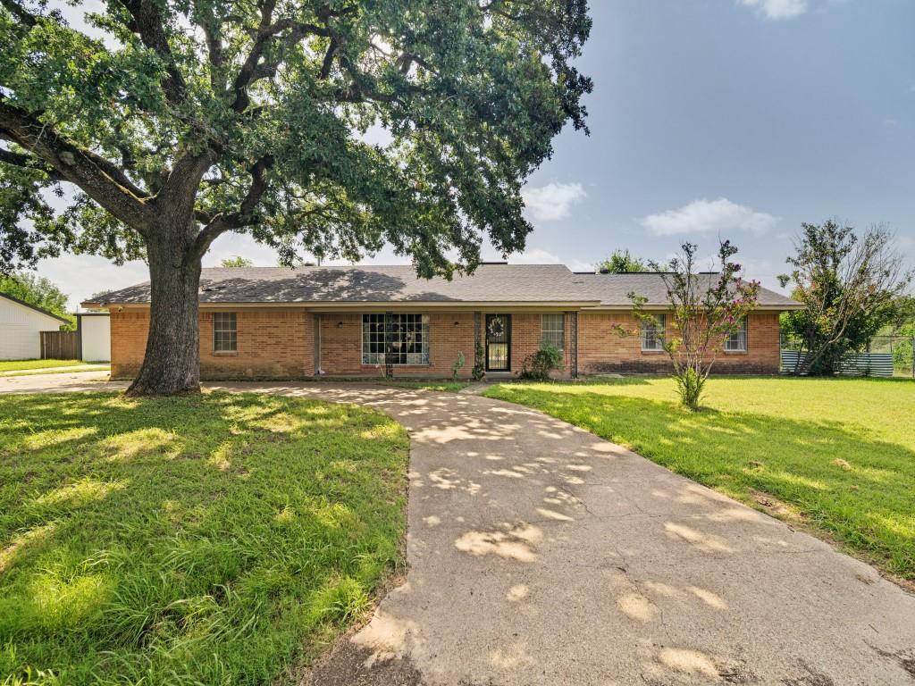 1081 Wright Street Property Photo 4