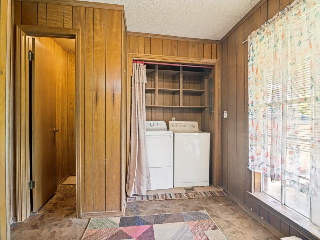 1081 Wright Street Property Photo 19