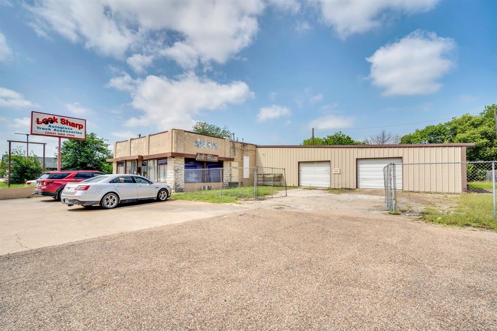 604 Abbott Avenue Property Photo 3