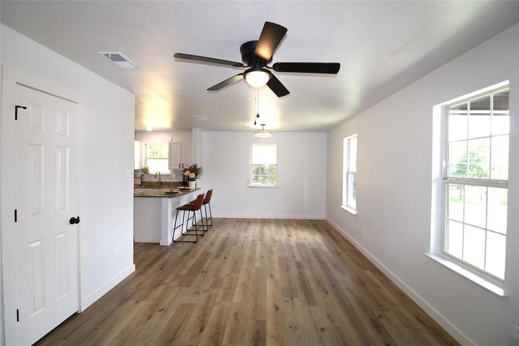 640 Callender Lake Drive Property Photo 17