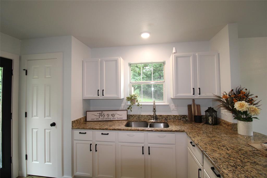 640 Callender Lake Drive Property Photo 20