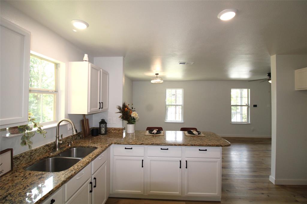 640 Callender Lake Drive Property Photo 22