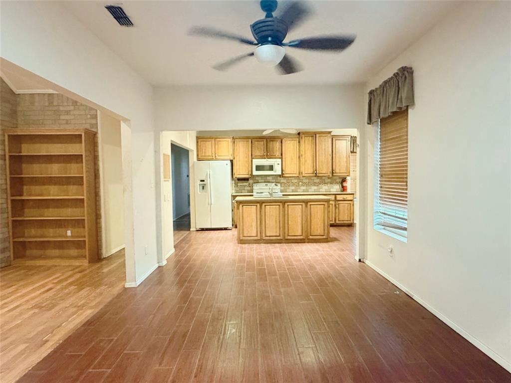 3210 E Lake Road Property Photo 5