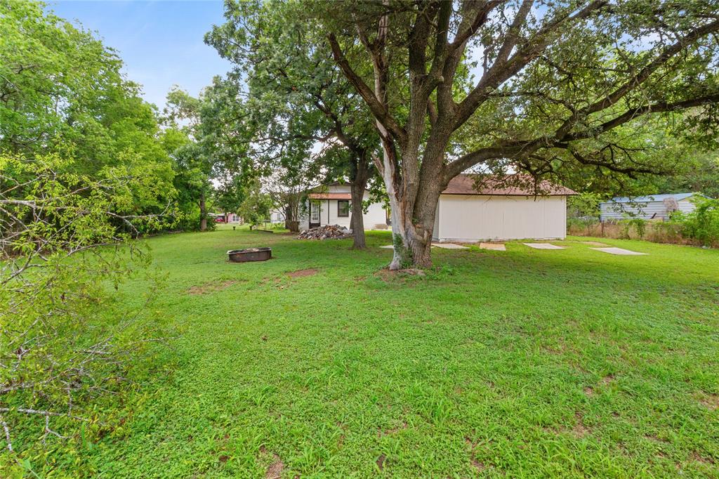 812 E Sumpter Property Photo 8