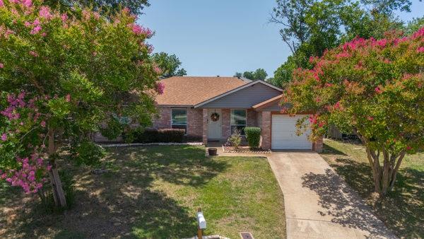 10049 Westpoint Boulevard Property Photo 1