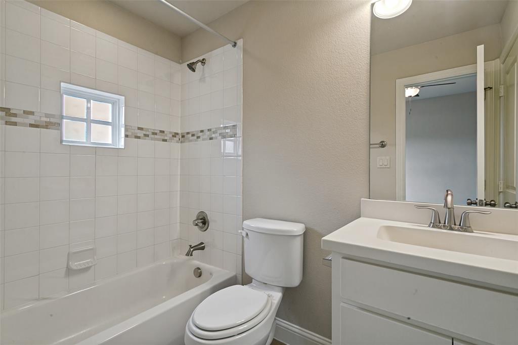 766 E Main Street Property Photo 14