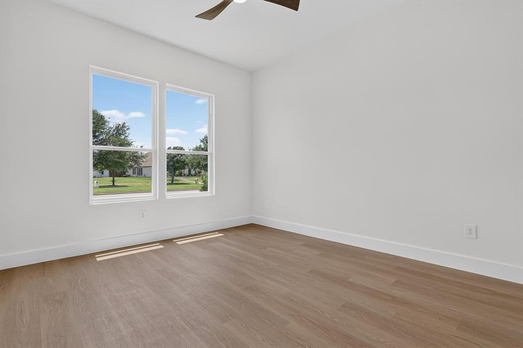 1008 Devonshire Drive Property Photo 24