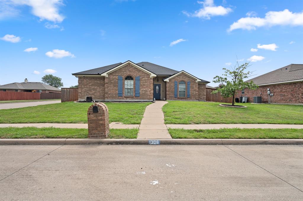 1306 Beacon Hill Drive