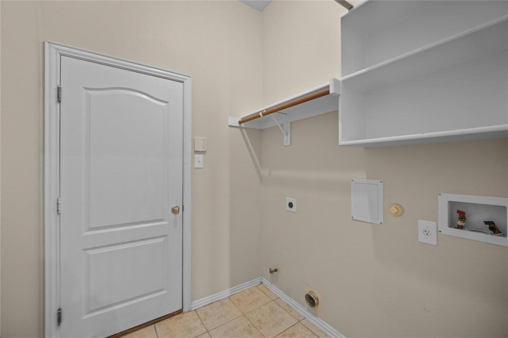 2832 Appaloosa Court Property Photo 29