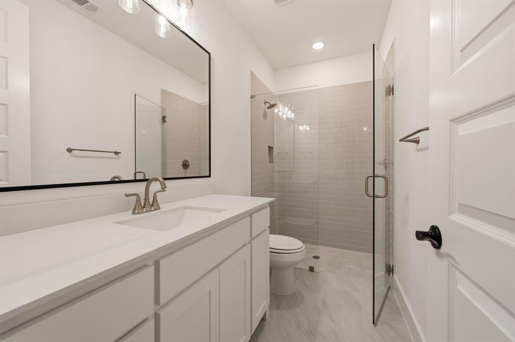 910 Sandpiper Drive Property Photo 6