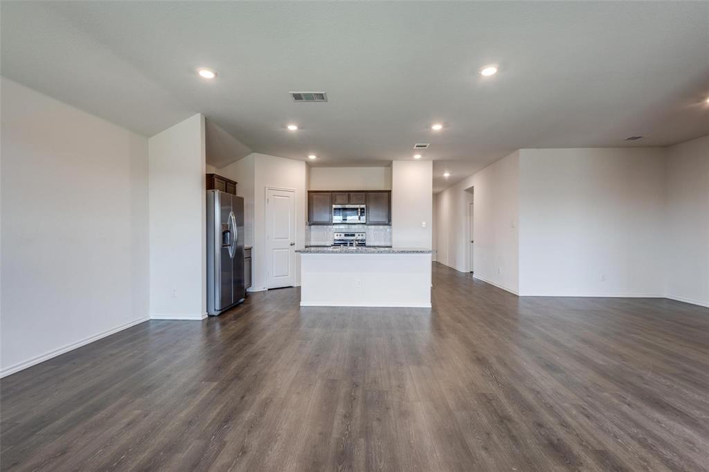 808 Saddle Horn Way Property Photo 9