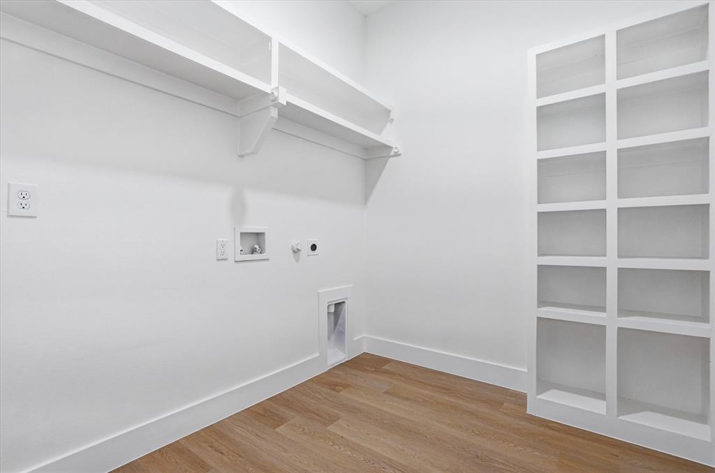 1014 Devonshire Drive Property Photo 29